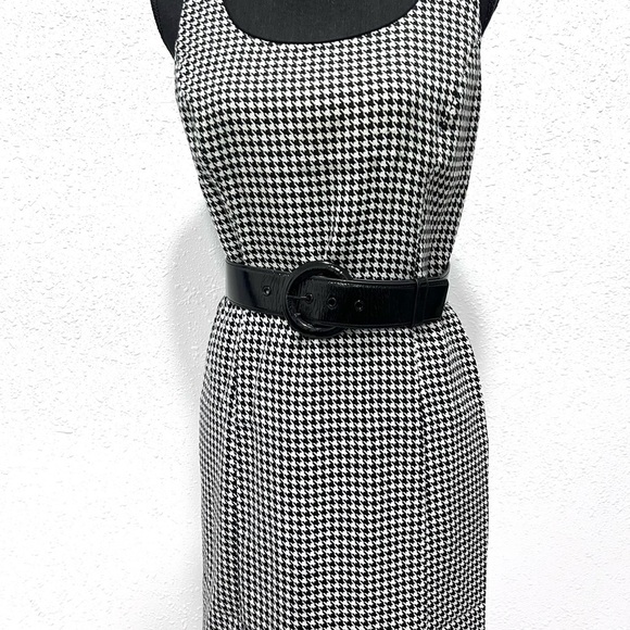 Classic Black and White Houndstooth Dress 4 - Picture 2 of 8